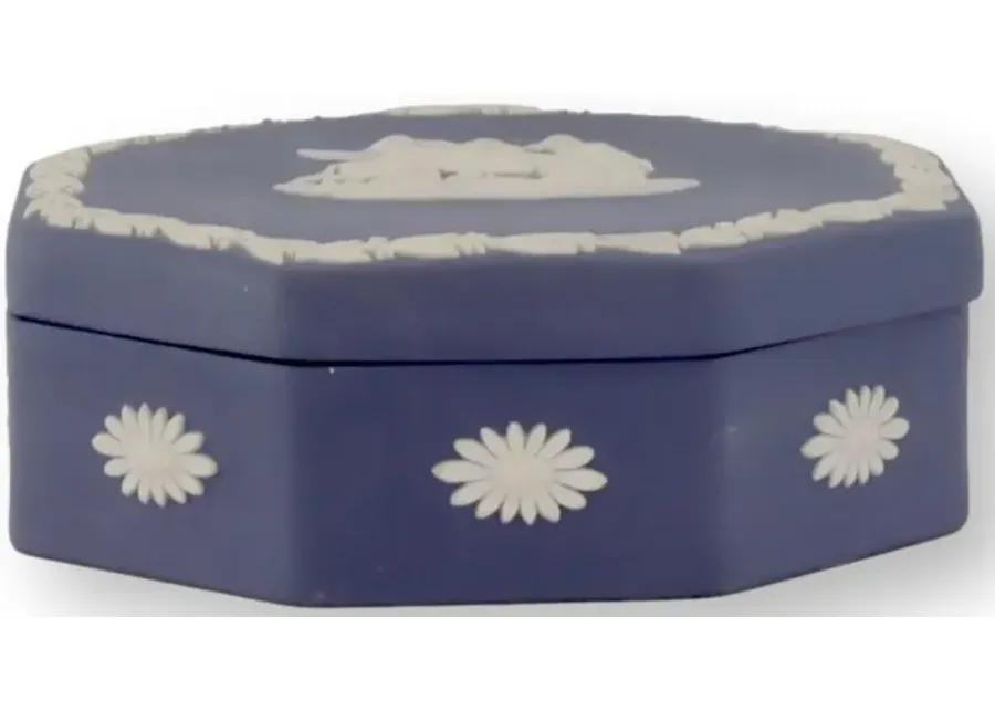 Wedgwood Jasperware Pegasus Trinket Box