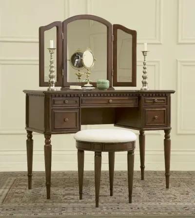 Warm Cherry Traditional Vanity Set