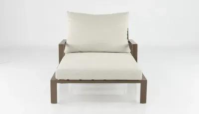 Monterey Cream Rolling Chaise Lounge