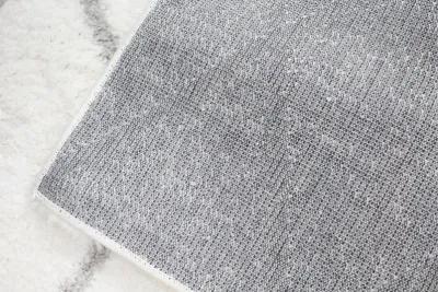 Faris White and Gray 4 x 6 Area Rug