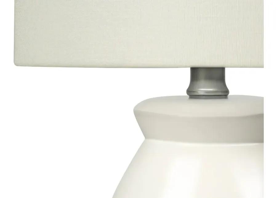 17-Inch Cream Ceramic Table Lamp