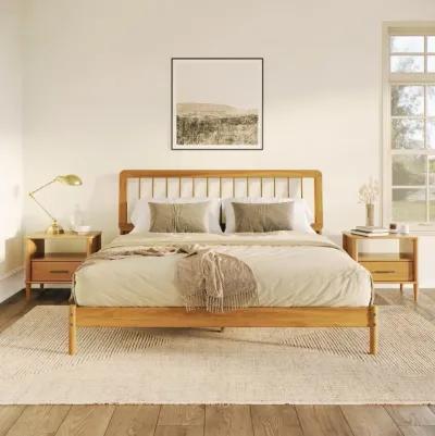 Cama Caramel Wood King Spindle Bed