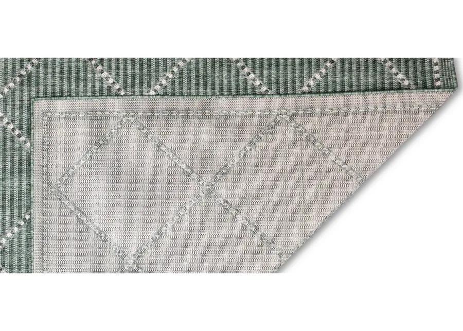 Liora Manne Malibu Checker Diamond Indoor/Outdoor Area Rug in Green by Trans-Ocean Import Co Inc