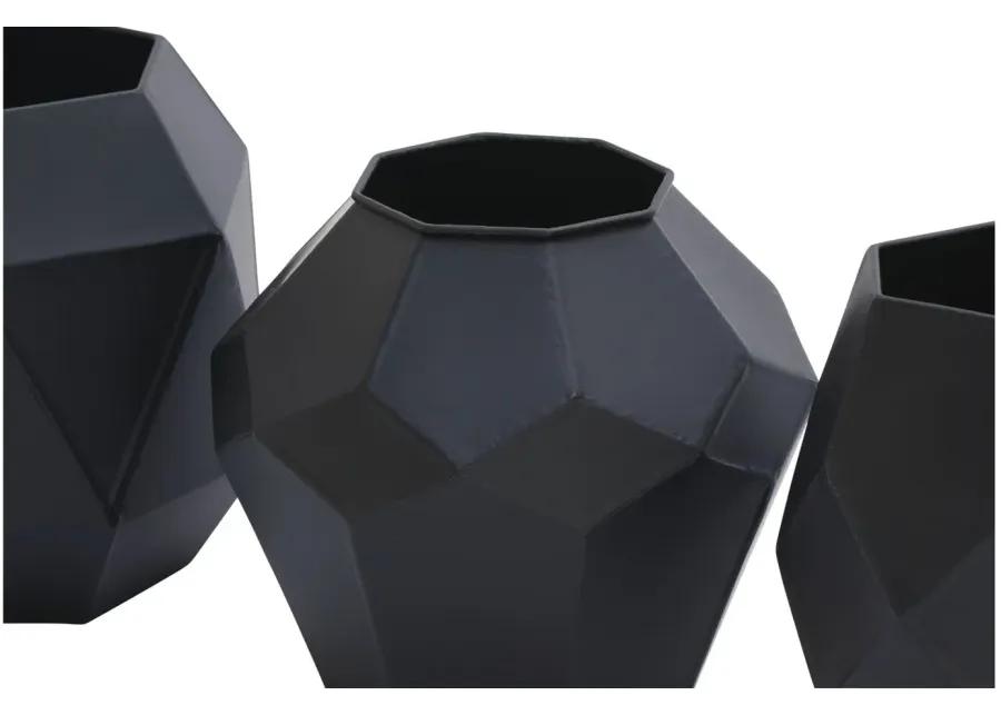 Novogratz Ardanroe Vase Set of 3 in Black by UMA Enterprises