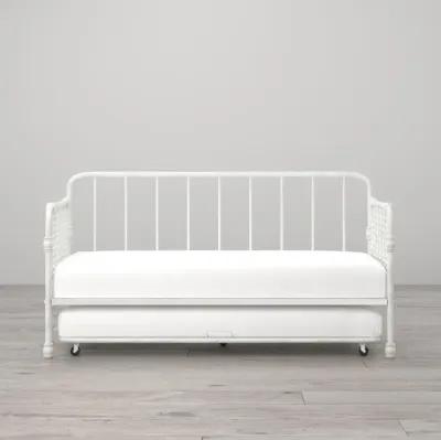 Monarch Hill Wren Metal Daybed and Trundle Set