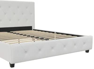 Dakota Upholstered Platform Bed With Diamond Button Tufted Heaboard