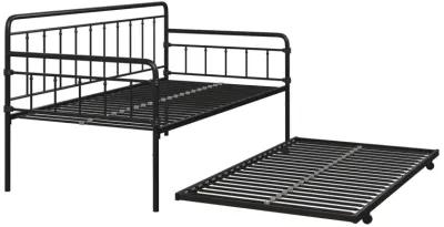 Wallace Spindle Metal Daybed and Trundle Set