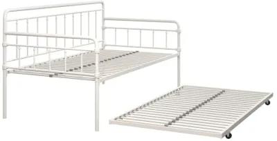 Wallace Spindle Metal Daybed and Trundle Set