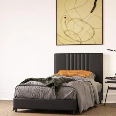 Rio Faux Leather Upholstered Platform Bed with Tufted Headboard