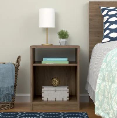 Heritage Nightstand with 1 Shelf and Cubby