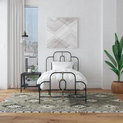 Boutique Olivia Metal Bed