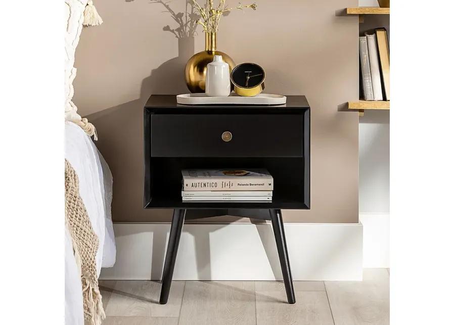 Tuttlebee Black Nightstand