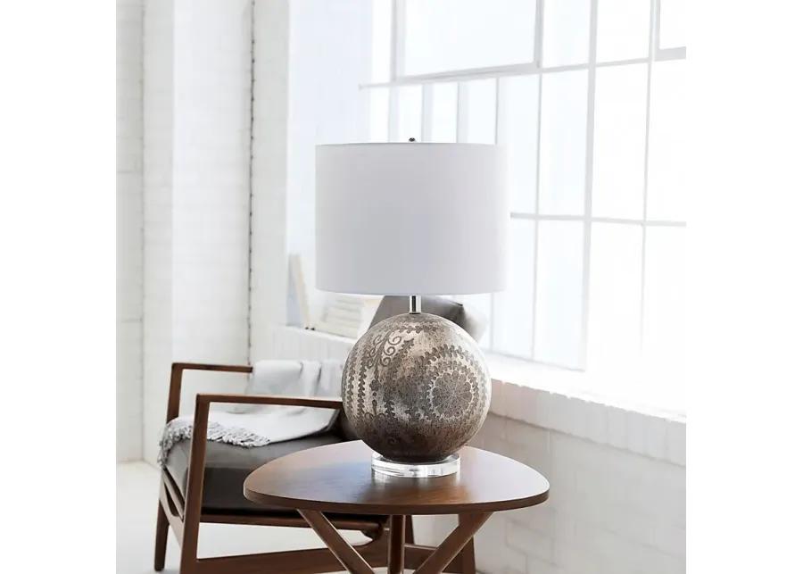 Dilworth Place Silver Lamp