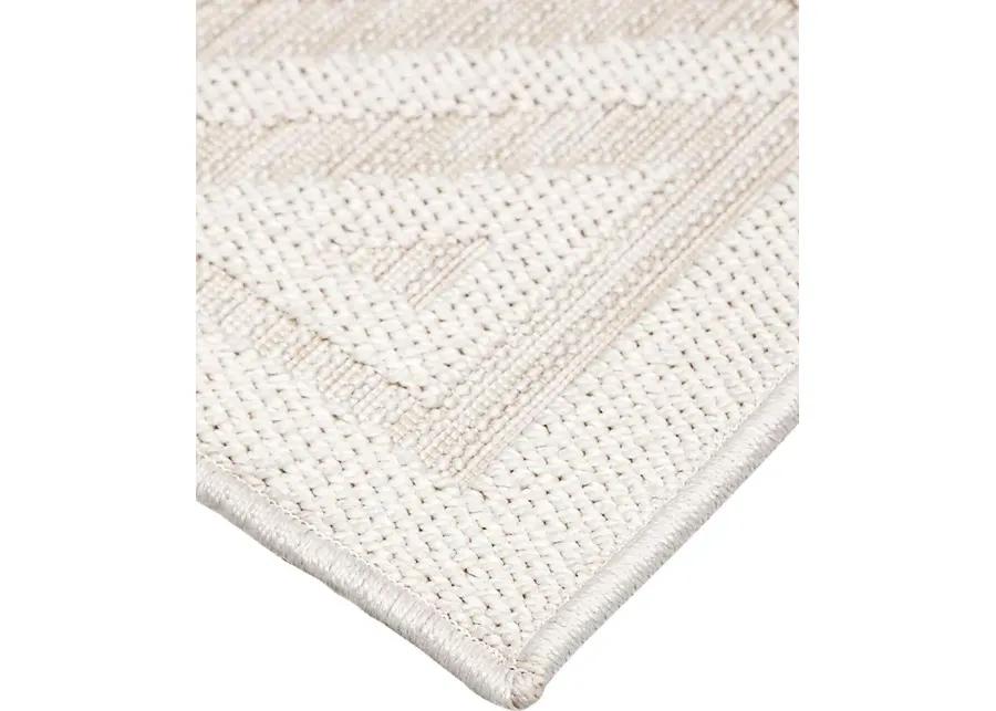 Brundidge White 5'3 x 7'6 Rug