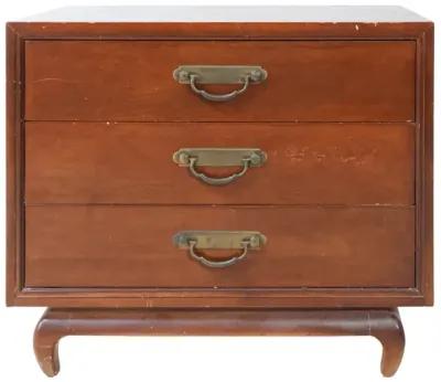 Single Oversized American of Martinsville Chest