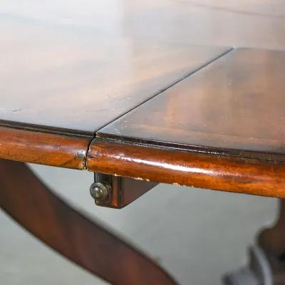 Antique Round Table with Four Leaves