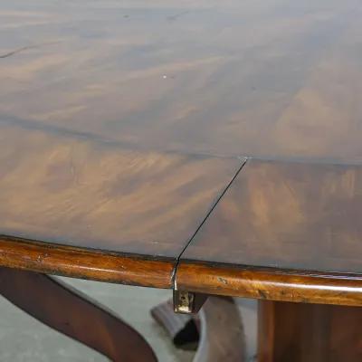 Antique Round Table with Four Leaves