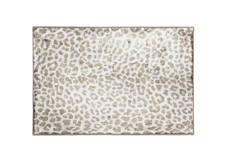 Dalyn Rug Company | Akina II | Gold 2'x3' Rugs