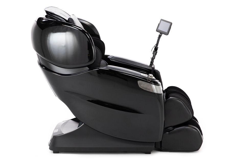 Qi XE Massage Chair in Triple Black