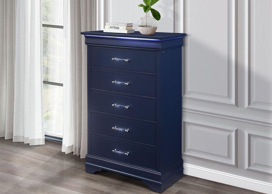 Francis Blue 7 Pc. Queen Bedroom