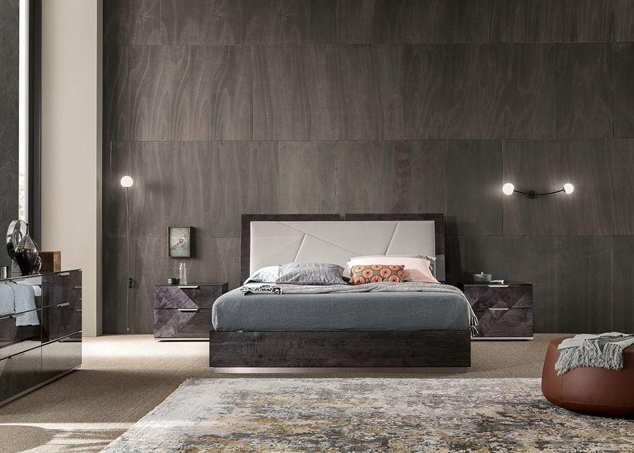 Napoli 8 Pc. King Bedroom