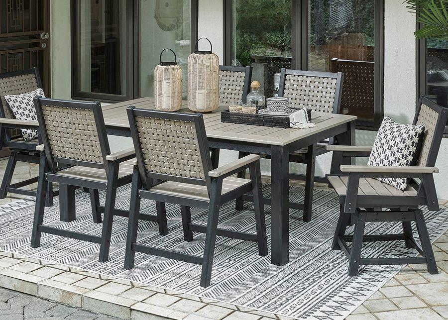 Shawnee Outdoor Dining Table