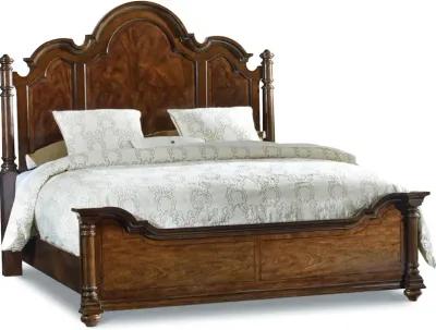 Leesburg Queen Poster Bed