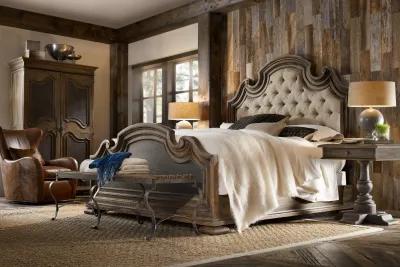 Fair Oaks King Upholstered Bed