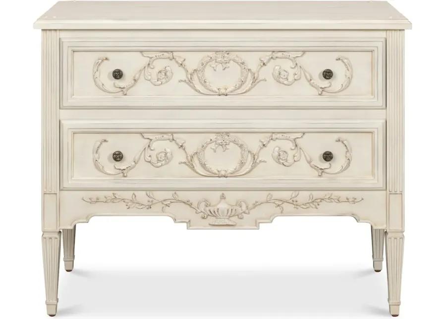 Antoinette Chest