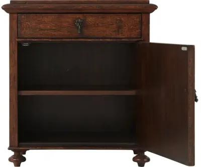 Oliver Bedside Table